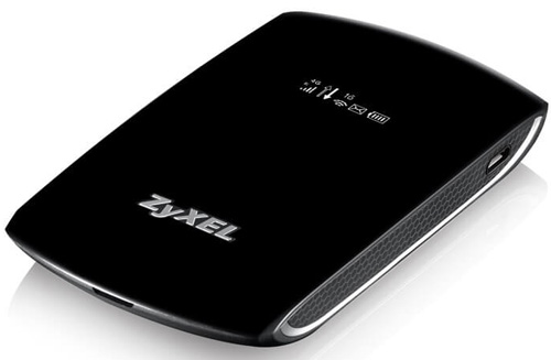 Портативный маршрутизатор LTE Zyxel WAH7706 (EOL)