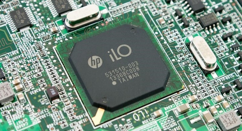 Контроллер HPE iLO 4