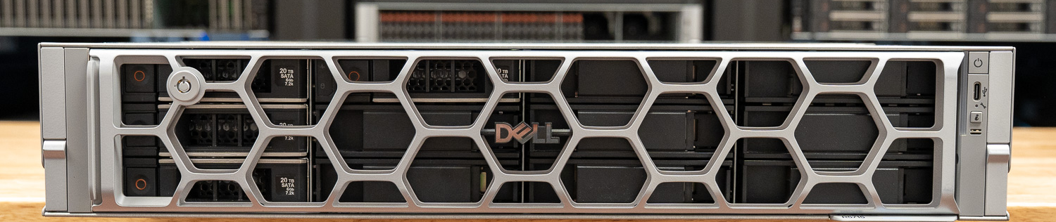 Dell PowerEdge R5715-1.png