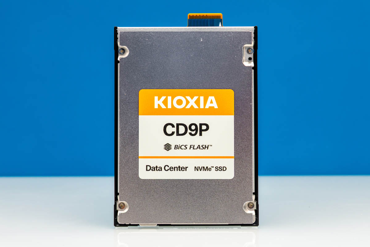 KIOXIA-CD9P-NVMe-SSD-1.jpg